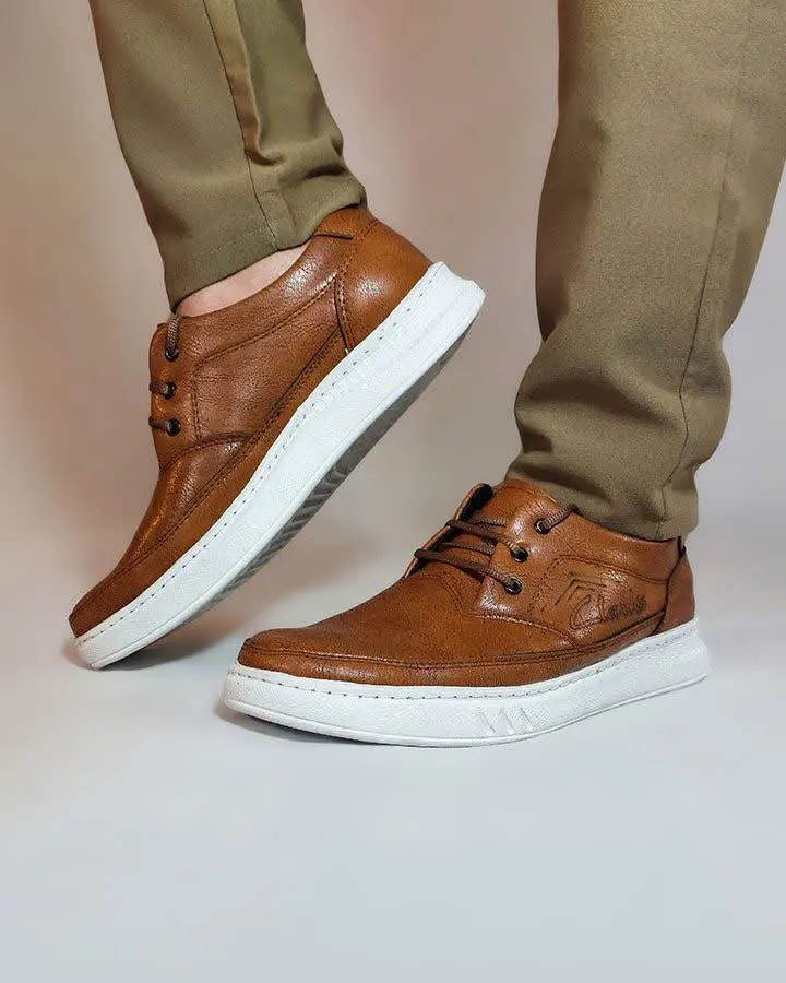 🏆کفش اسپرت مردانه قهوه‌ای سفید Clarks 
