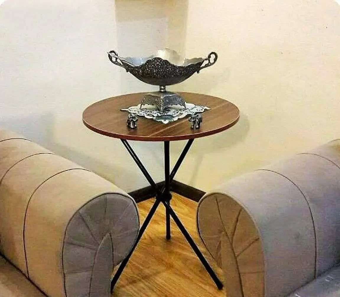 اسم جنس: میز ۳پایه خاطره 
