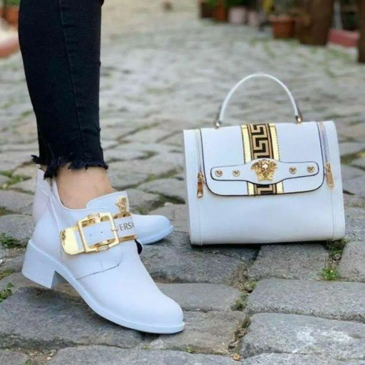 گالری کیف وکفش ثنا