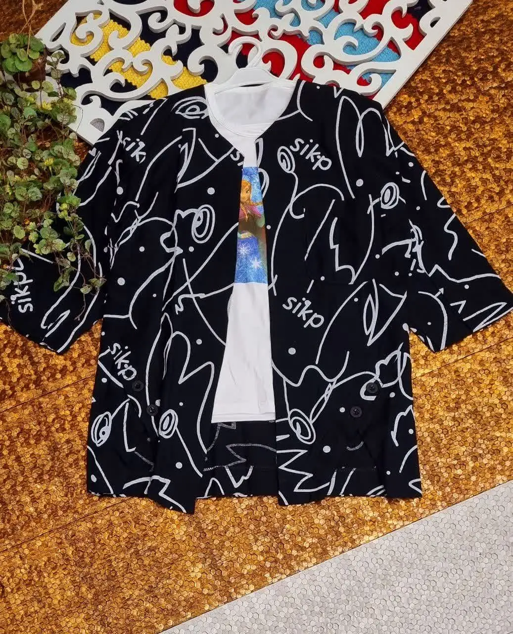🇮🇷🧥🧶👗👚🎽👕👖👔💎
