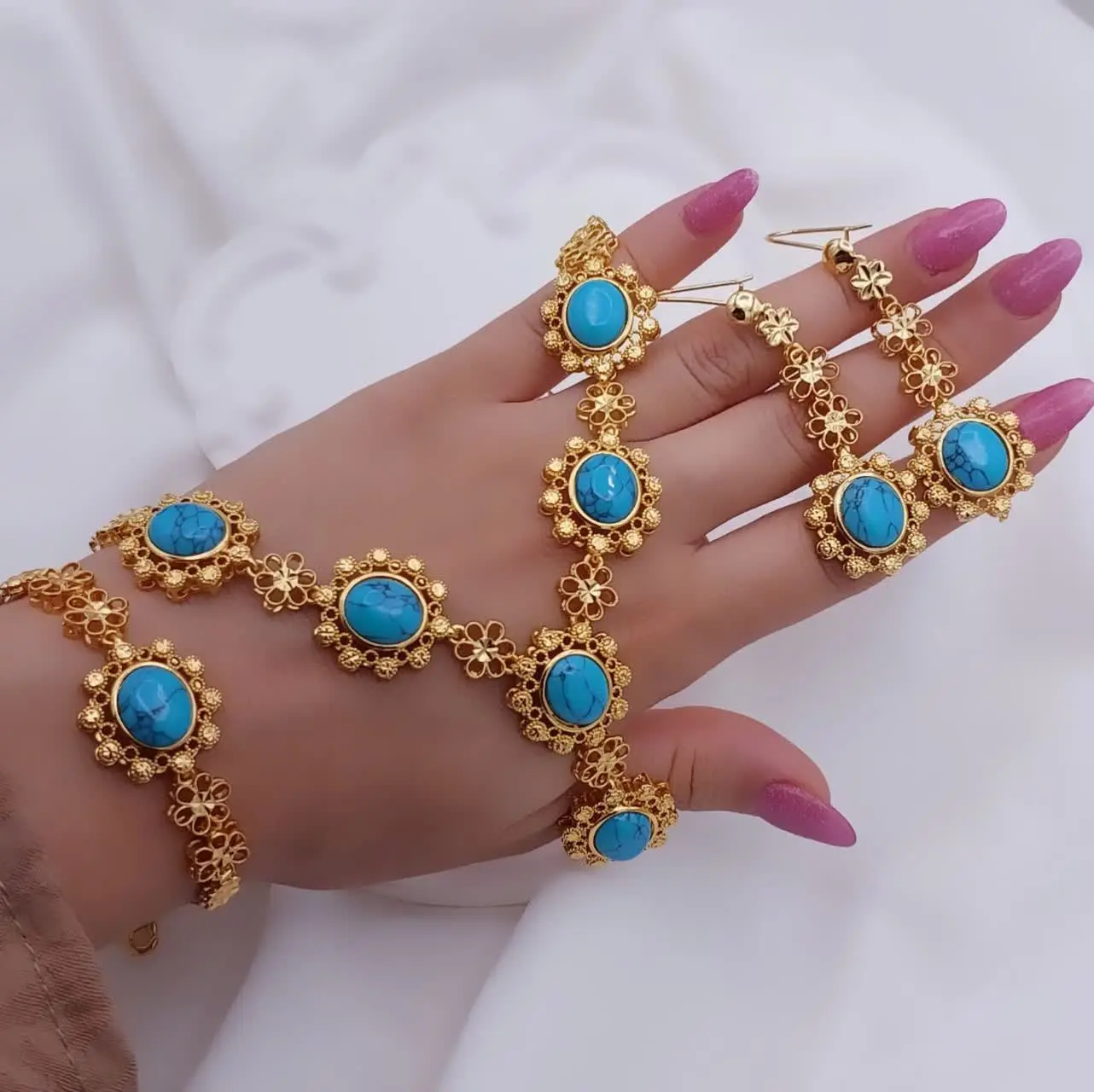 #سرویس طرح طلا فیروزه✨

