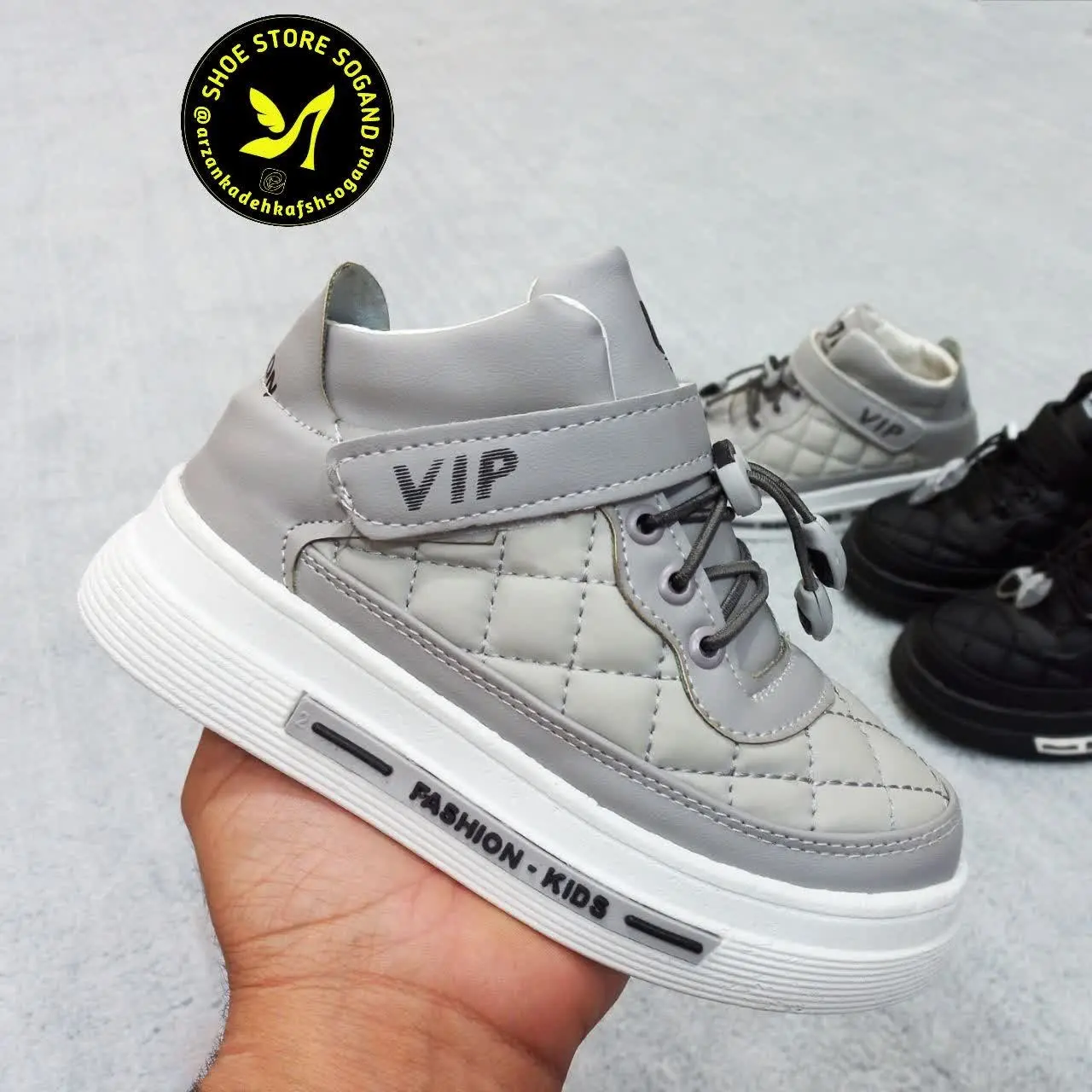 👟نام: نیمساق بچگانه VIP
