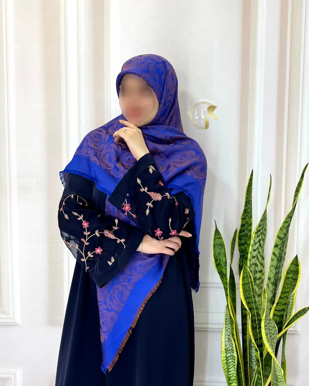 روسری ژاکارد لمه گل رز
