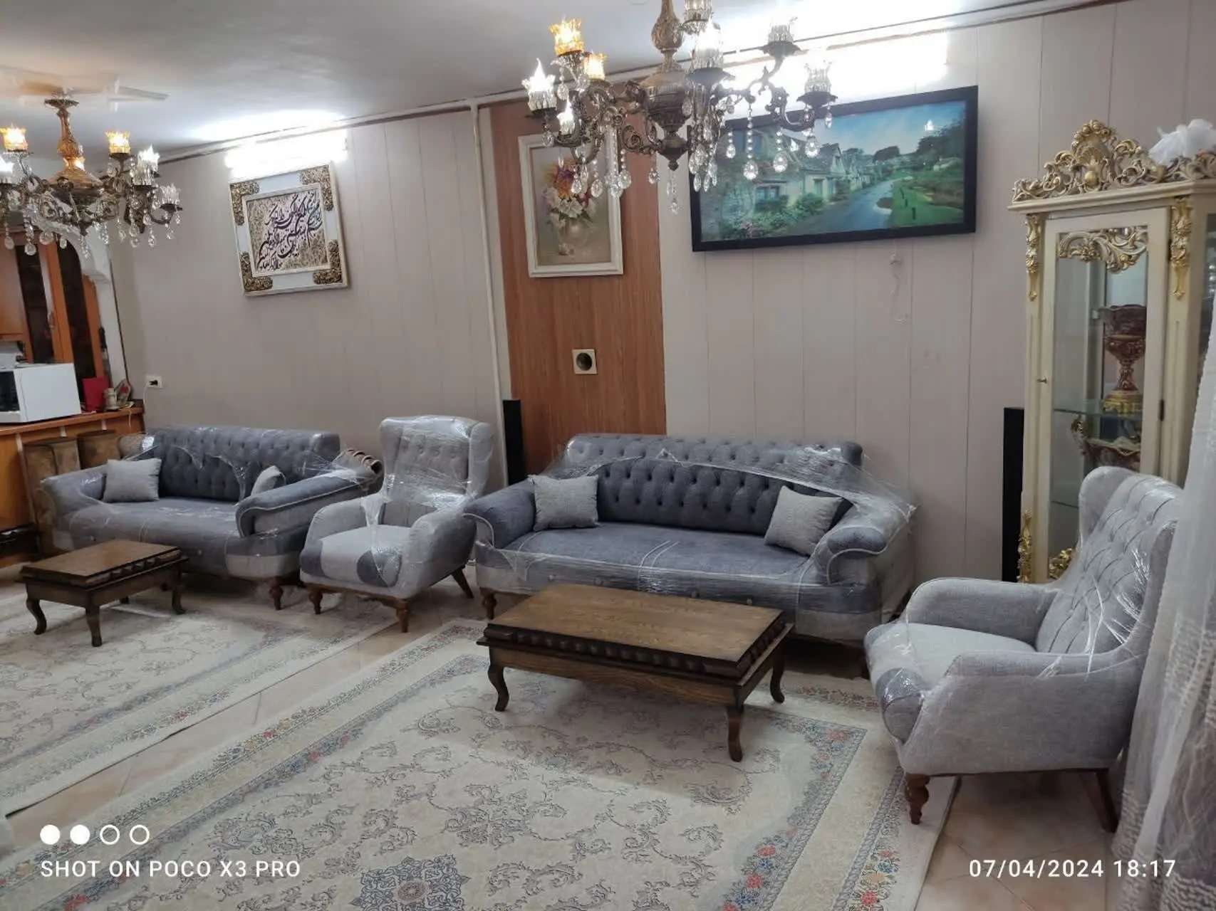 سرویس مبلمان راحتی ترک ۸نفره چستر تخت خواب شو مکانیزه نو اکبند 
