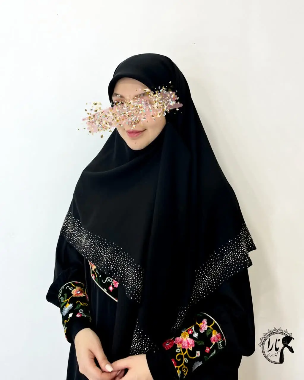 شال روسری مشکی نگیندار☺️
