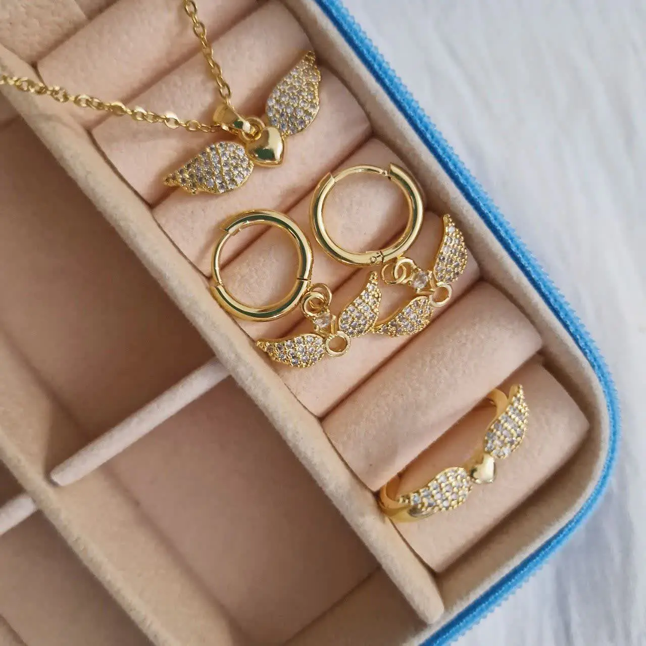 بال فرشته آوردم برای فرشته‌های لومین😍✨
