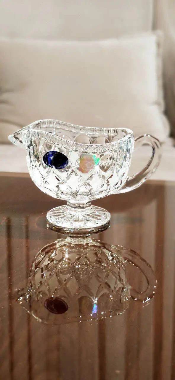 ۶ سس خوری آنجلیکا 
