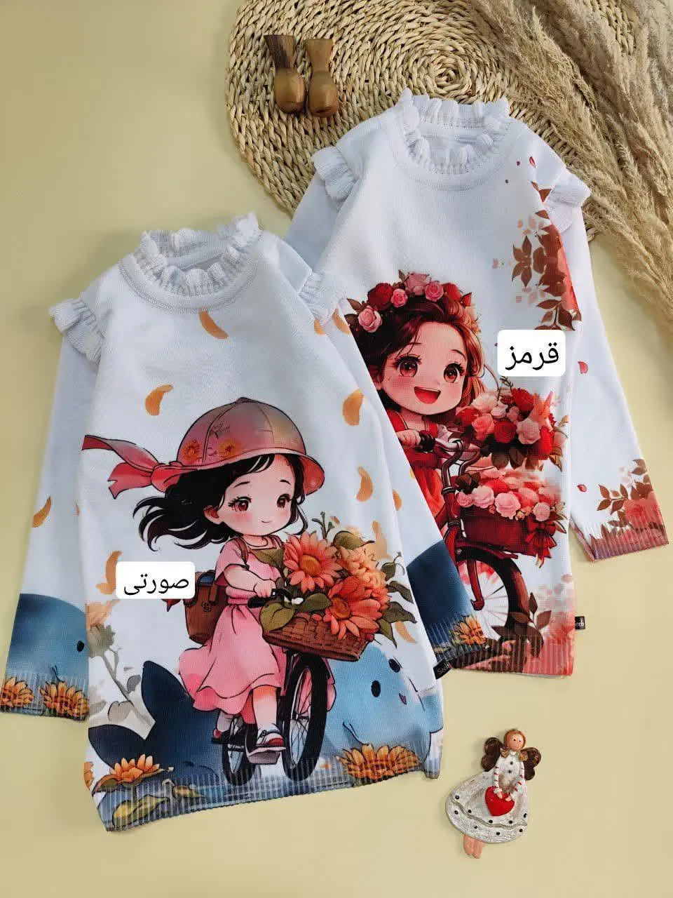 بافت دختر و دوچرخه 
