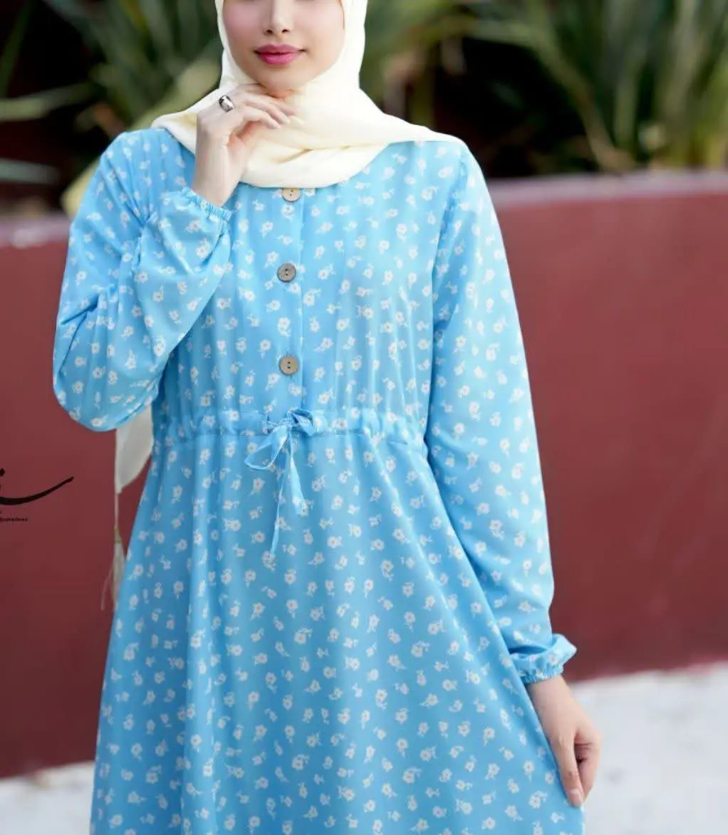 ساحلی نیلا

