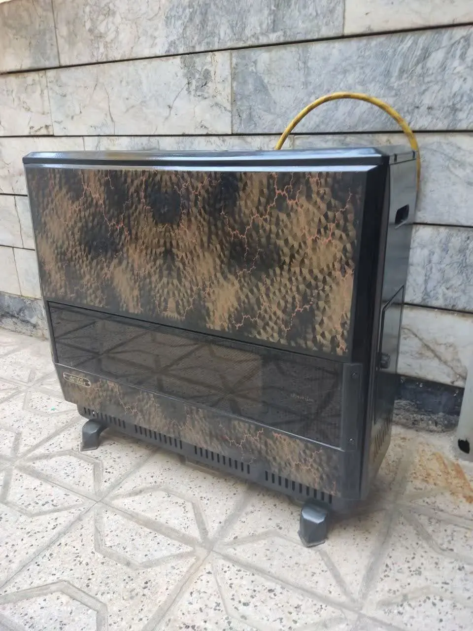 بخاری بزرگ سالم وتمیز درحدنو

