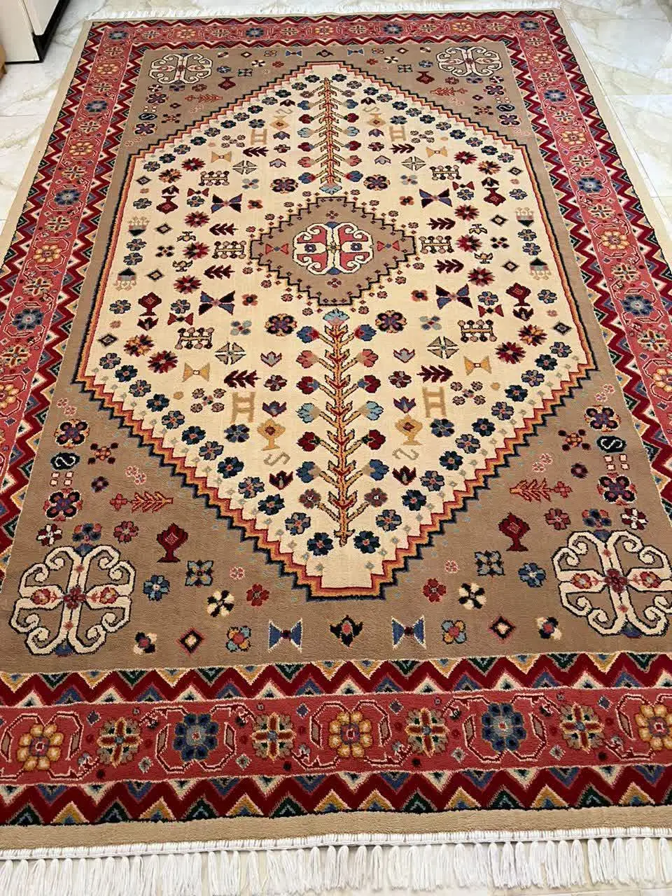 یک جفت (دوتخته) فرش ماشینی ۶ متری ❌️❌️
