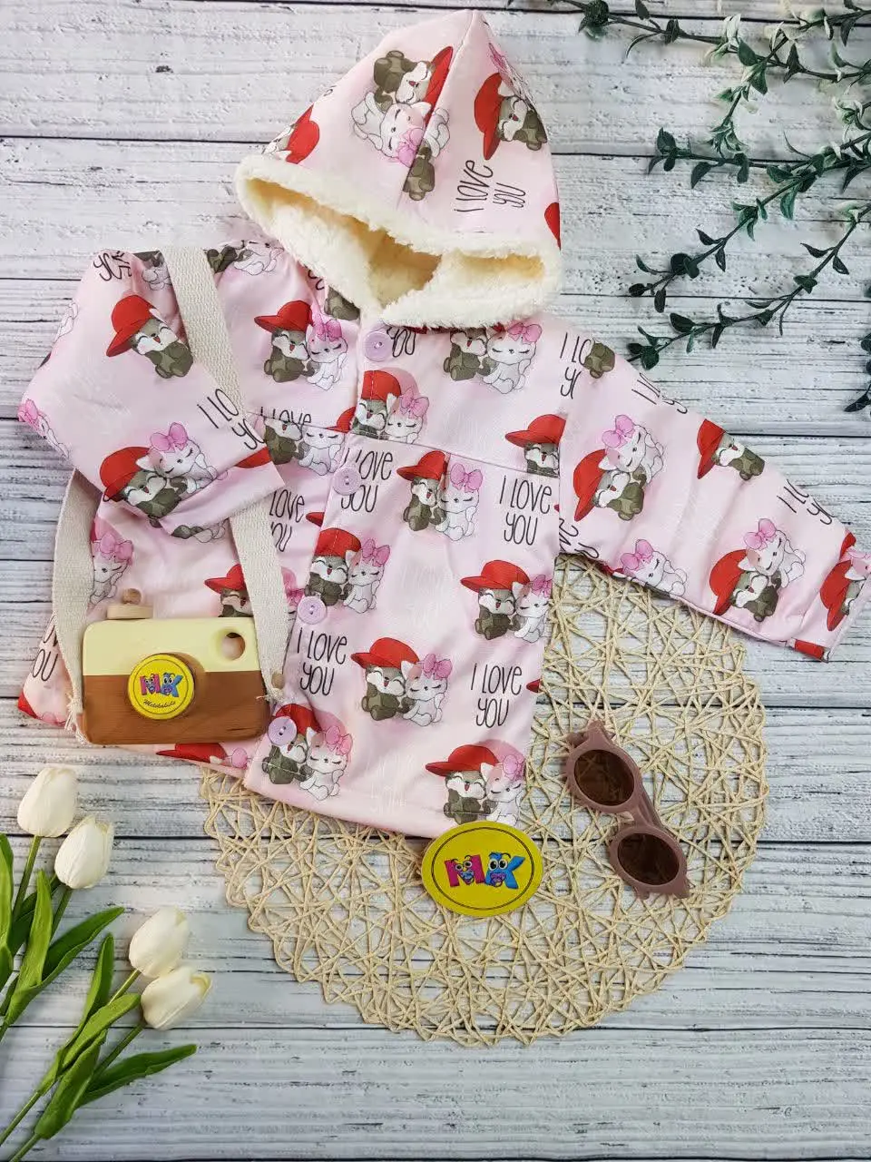 کاپشن طرح دو گربه ملوس خزدار نوزادی و کودک کد ۱۱۰۱۰۲۰ 
