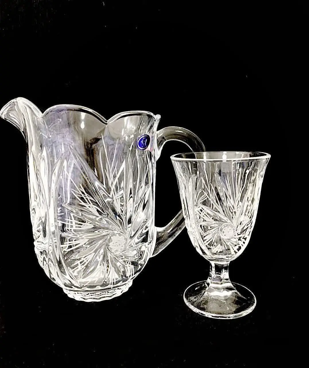 پارچ و گیلاس خوری خورشیدی 

