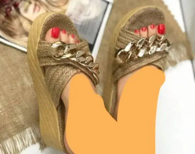 صندل کنفی زنجیری با لژ پنج سانت، سبک راحت و با کیفیت سایز ۳۷تا۴۰
