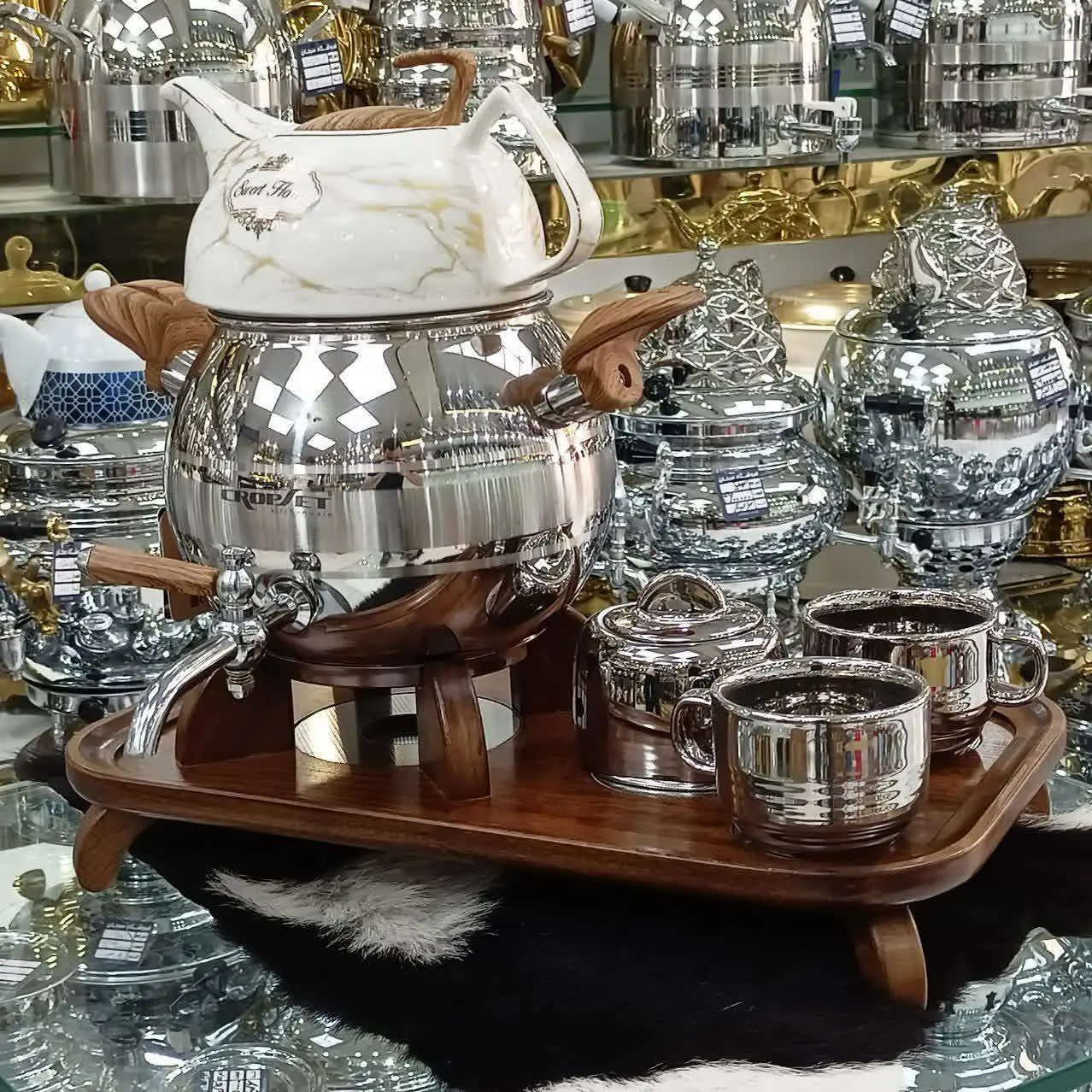 ست چایخوری و کتری قوری دسته طرح چوب☕☕
