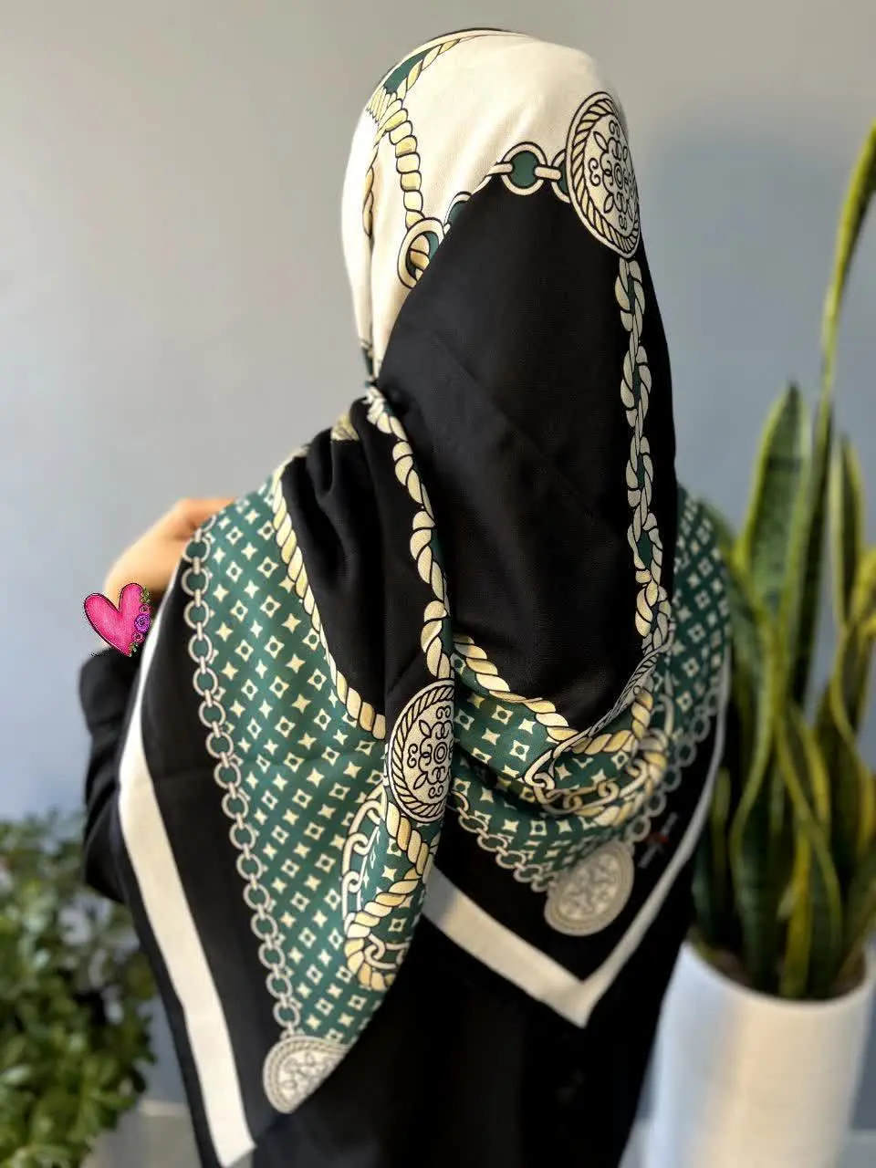 روسری طرح زنجیری که جزء کارهای مجلسیه🌼
