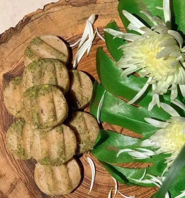این سوهان اردی که میبینید خیلی هااااا عاشقشن 
