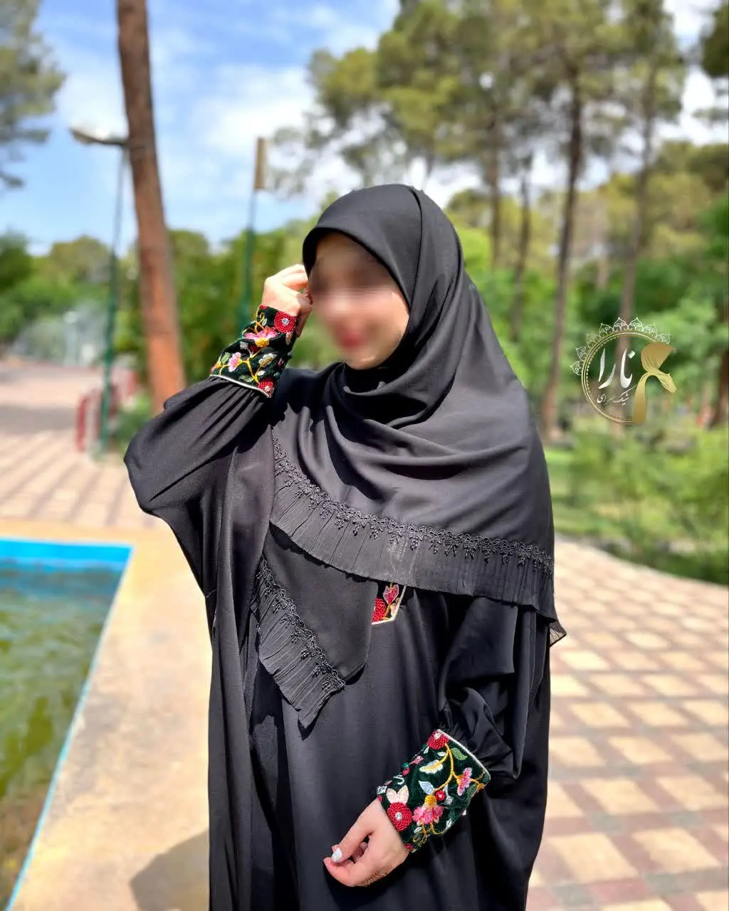 روسری مشکی تور پلیسه پاپیونی👌
