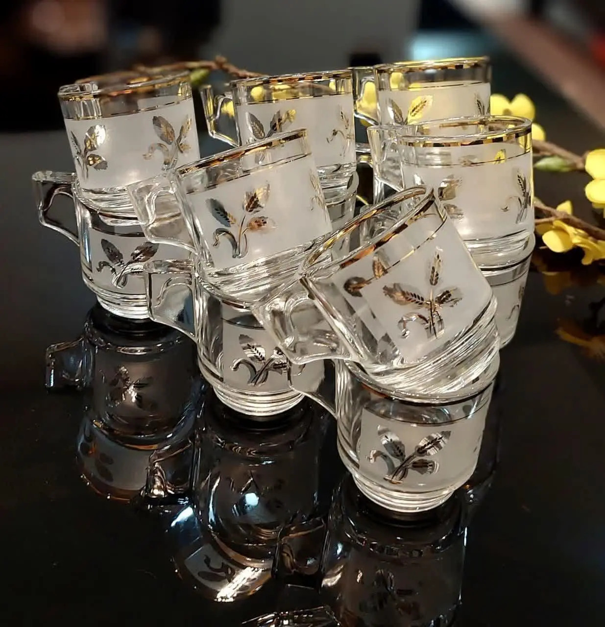 شات یاقهوه خوری 
