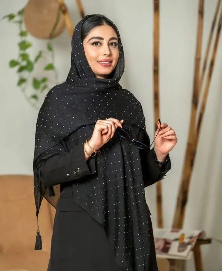 روسری وال اسلپ نگین نقره‌ای
