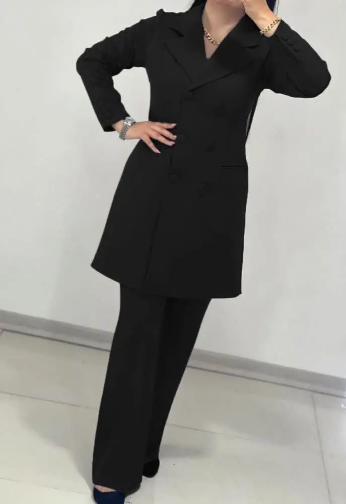 👚نام: مانتووشلوار آدرینا
