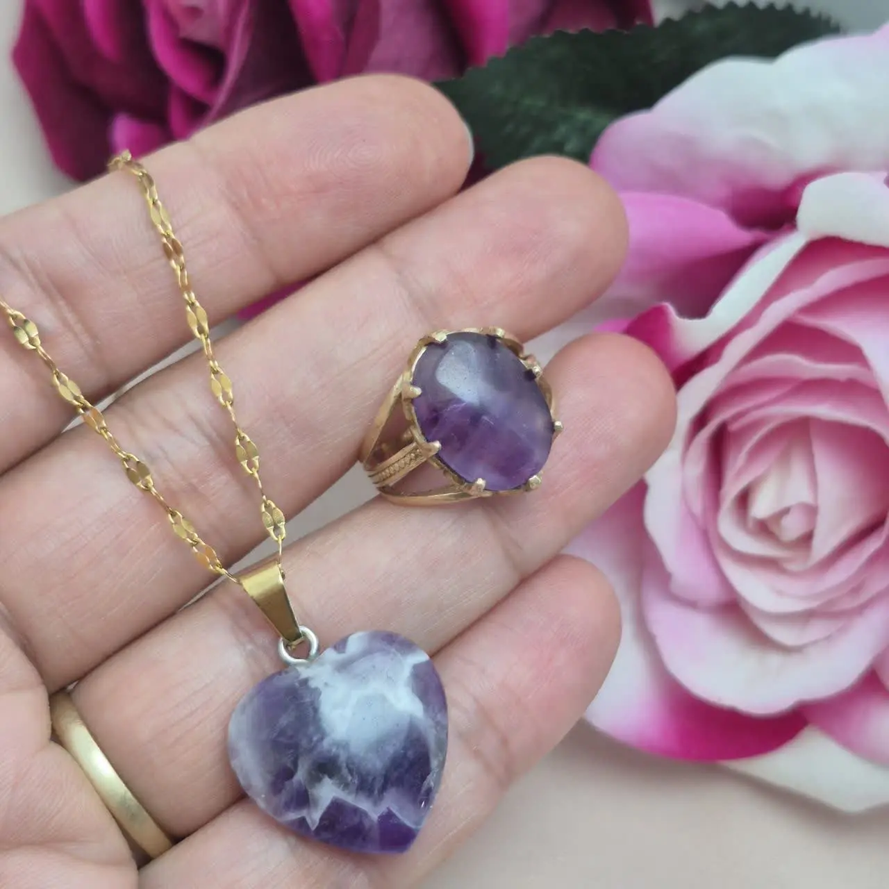 نیم ست آمیتیست دارم باقلوا💜😍
