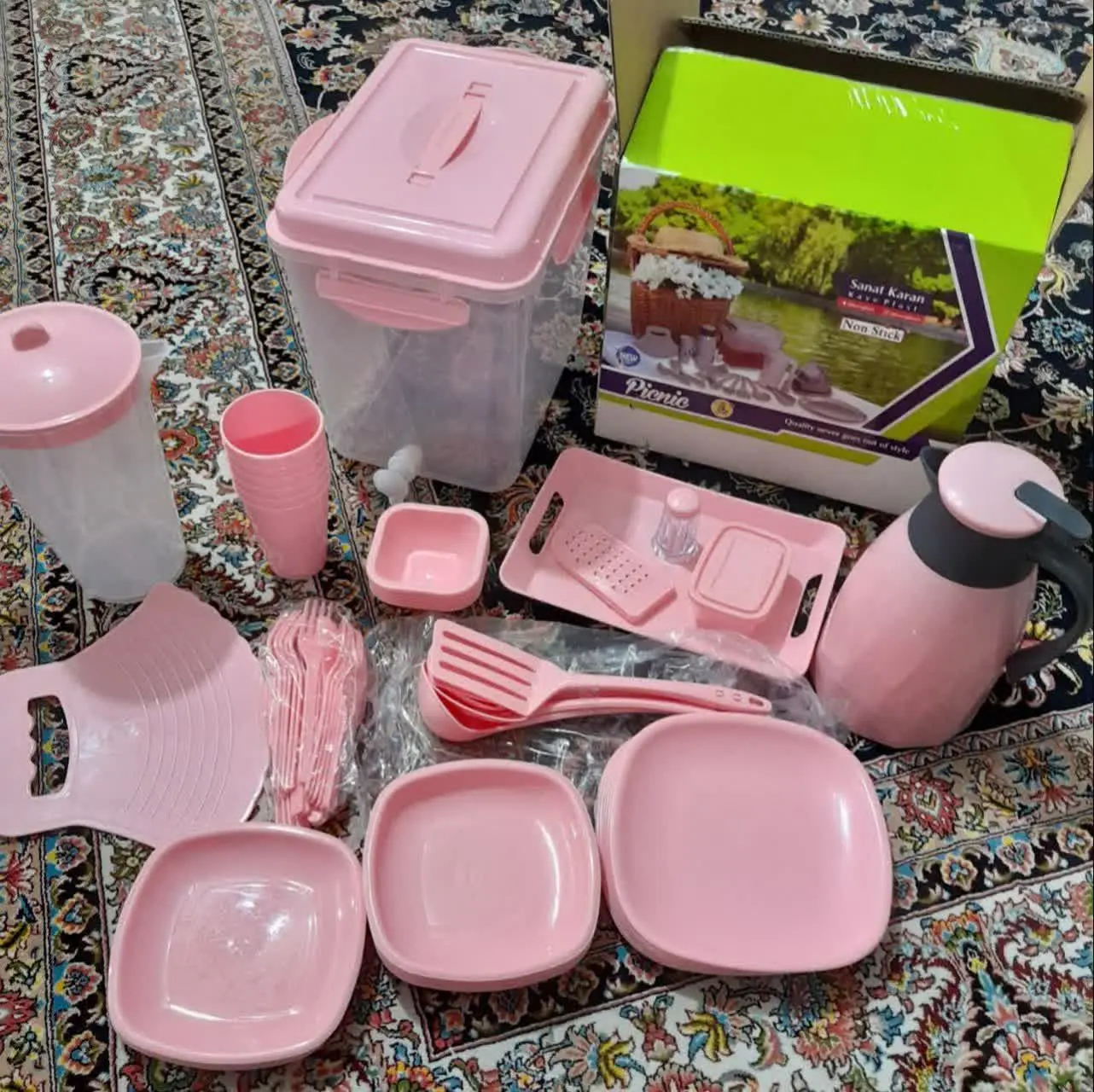 ۶ نفره