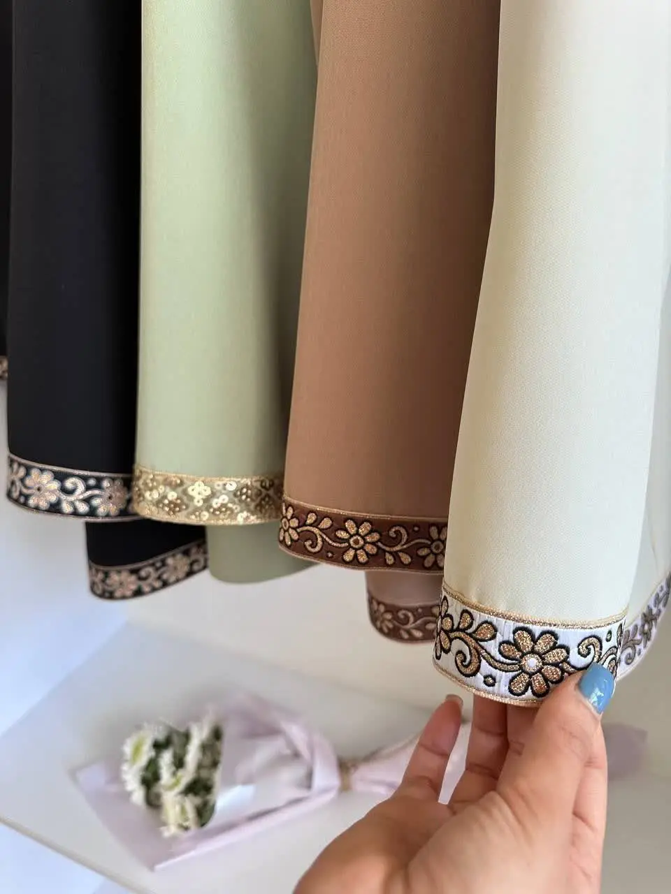 👚نام: کت آوین

