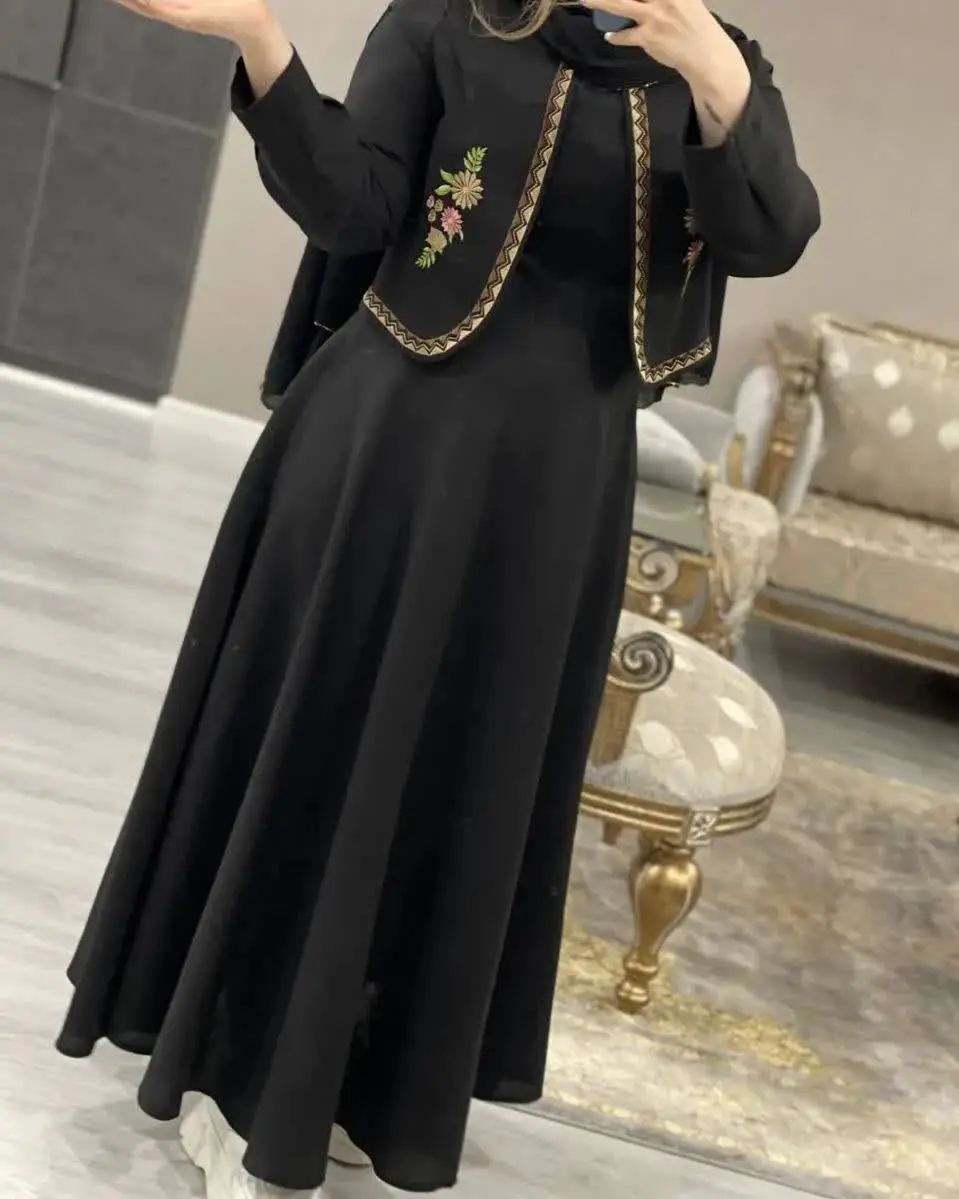 🍃نام: کت و سارافون شانتون 

