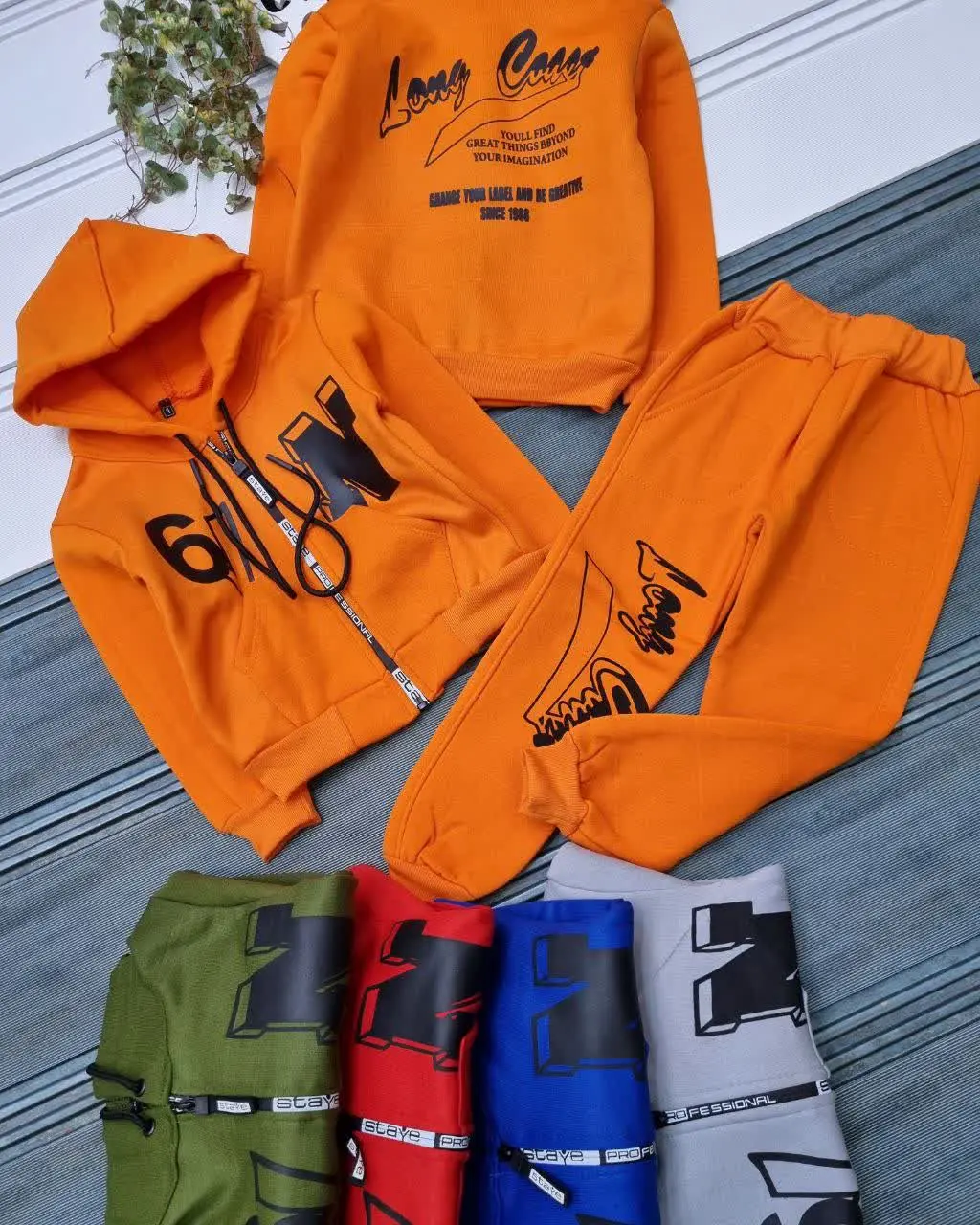 🇮🇷🧥🧶👗👚🎽👕👖👔💎
