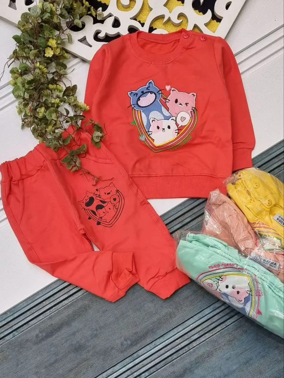 🇮🇷🧥🧶👗👚👔🎽👕👖💎
