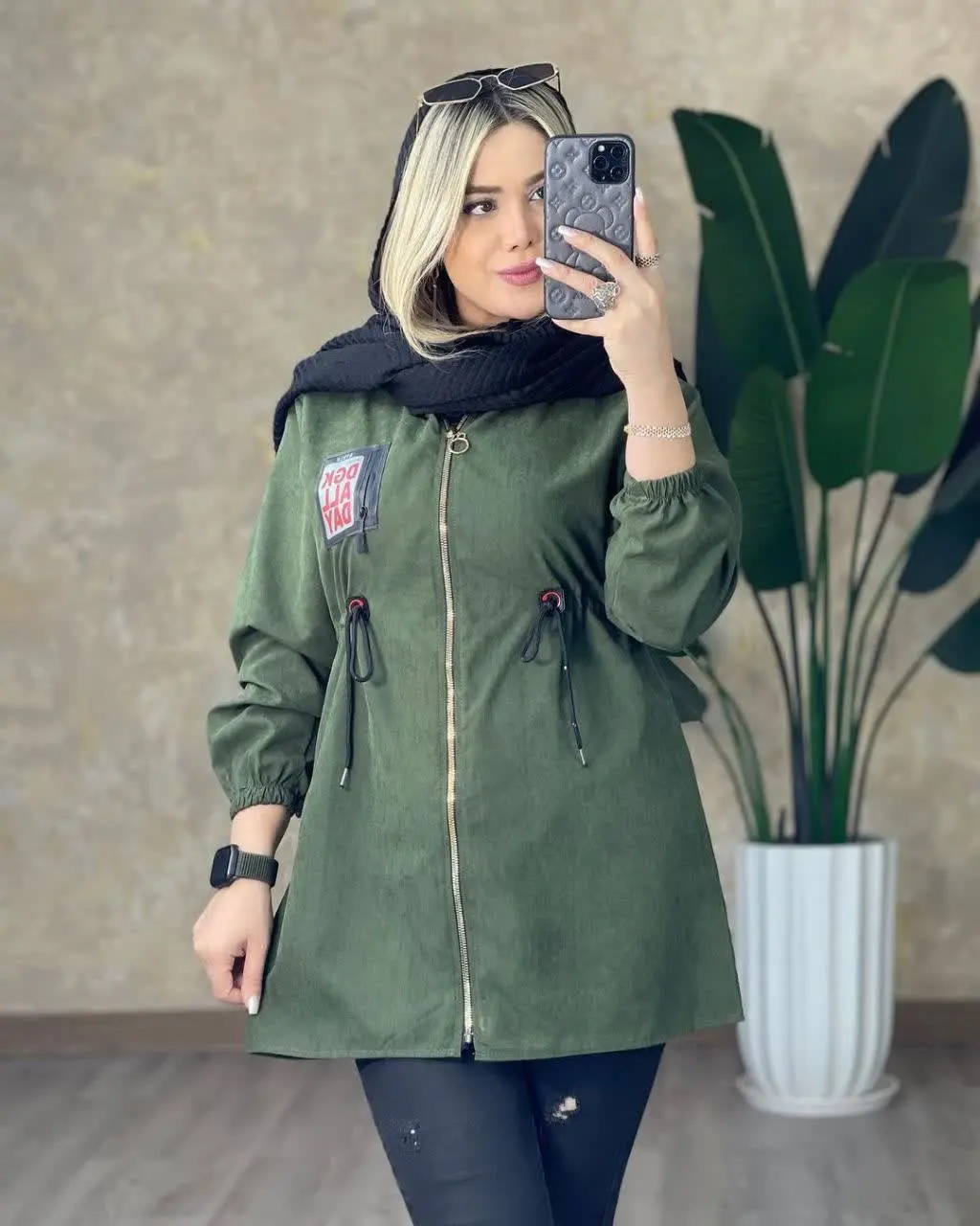 ☘نام: پاییزه کلاه دار کمرگت🍂
