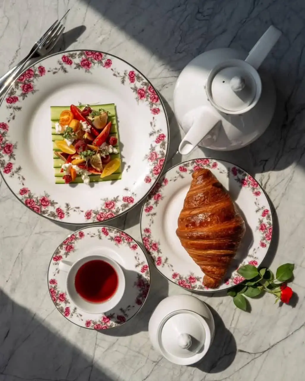 🍽سرویس ۱۰۸پارچه شهرزاد چینی زرین
