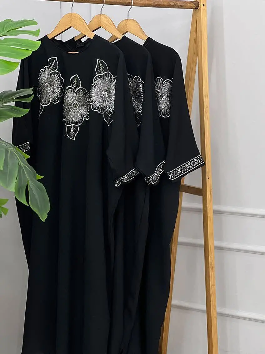 👚 نام: مانتو مجلسی ستاره
