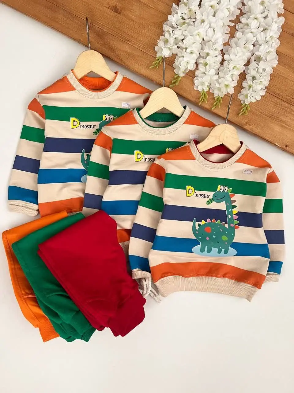 🛍نام محصول: رنگی دایناسور
