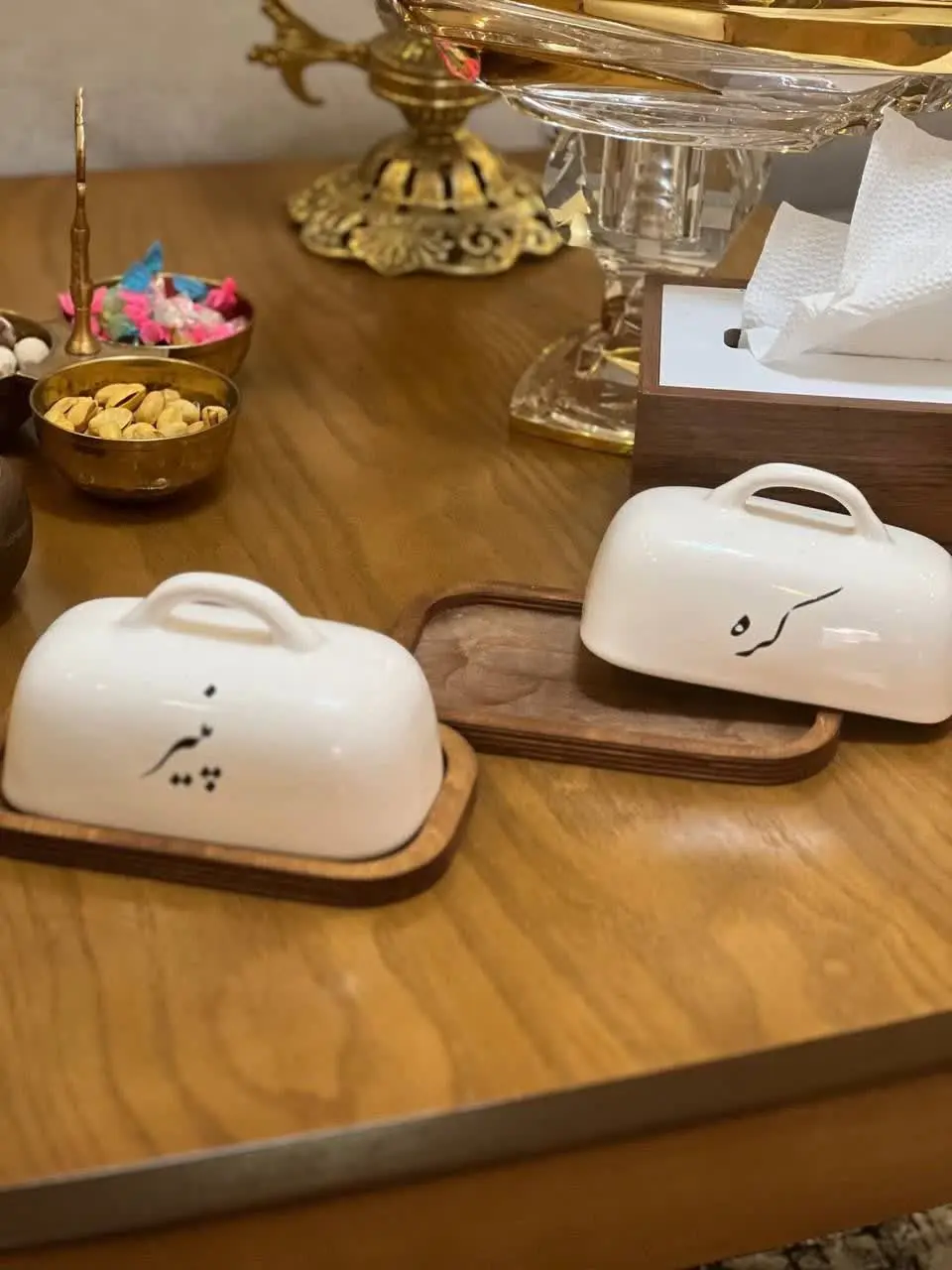 کره خوری و پنیر خوری زیرهی چوبی شارژ شد 😍😍😍😍