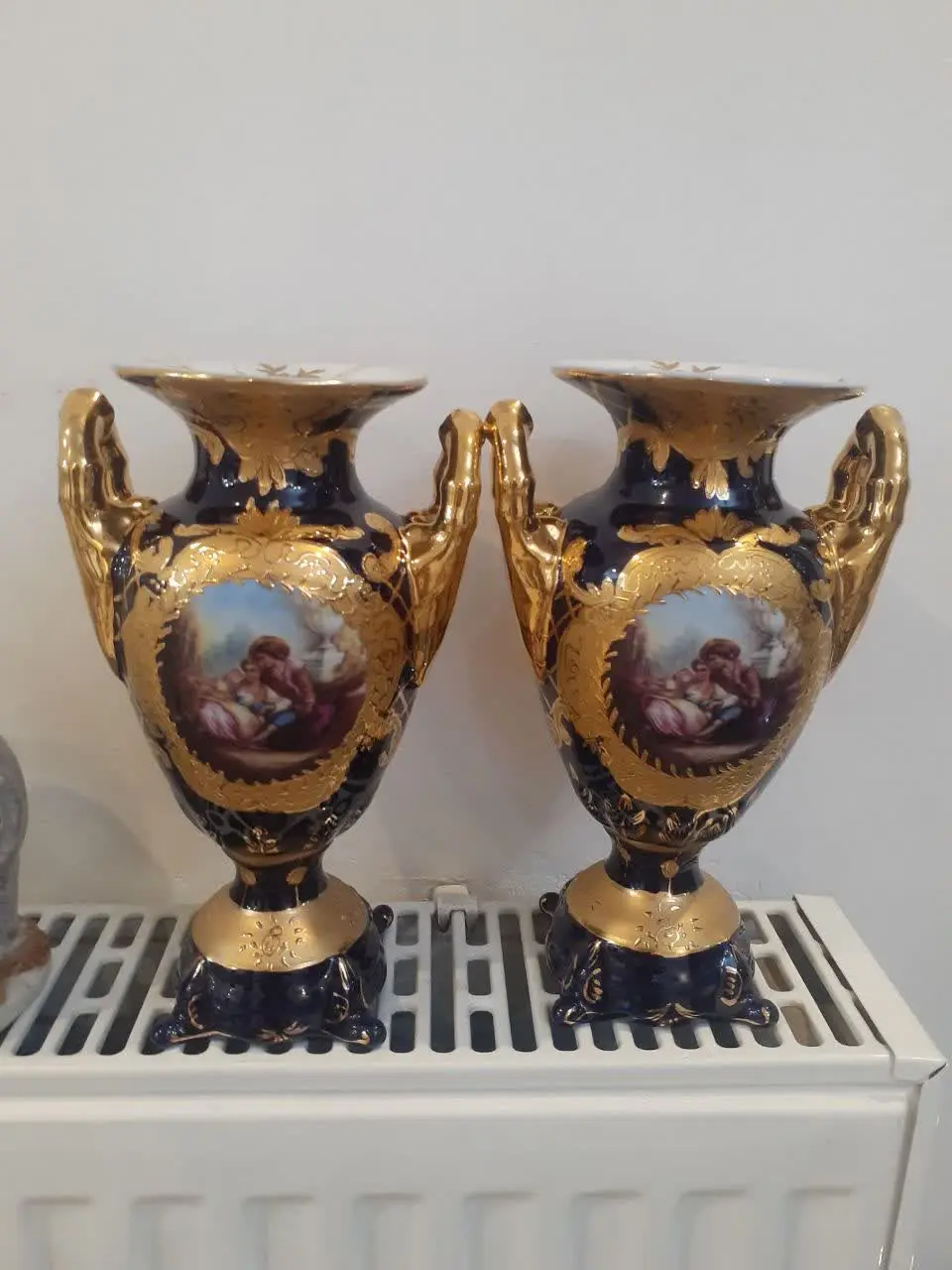 یک جفت گلدان ۲۰ سانت