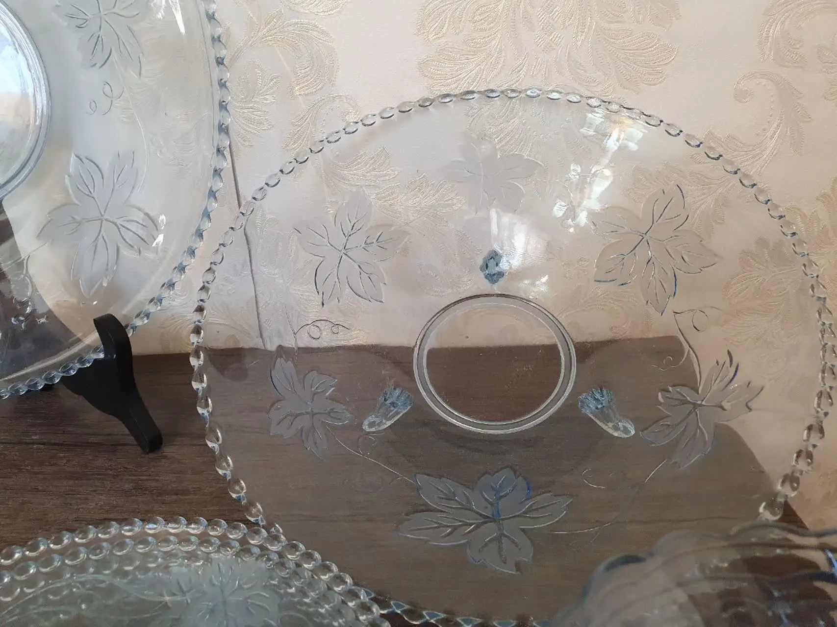 سرویس ۱۴ پارچه آجیل خوری.
