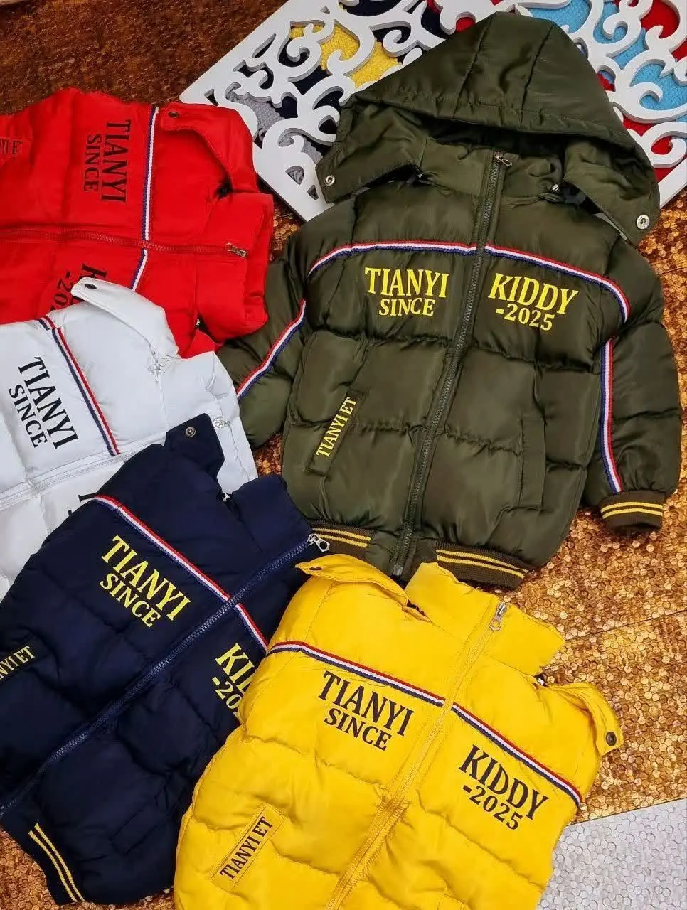 👚نام: کاپشن داخل خز پسرانه kiddy