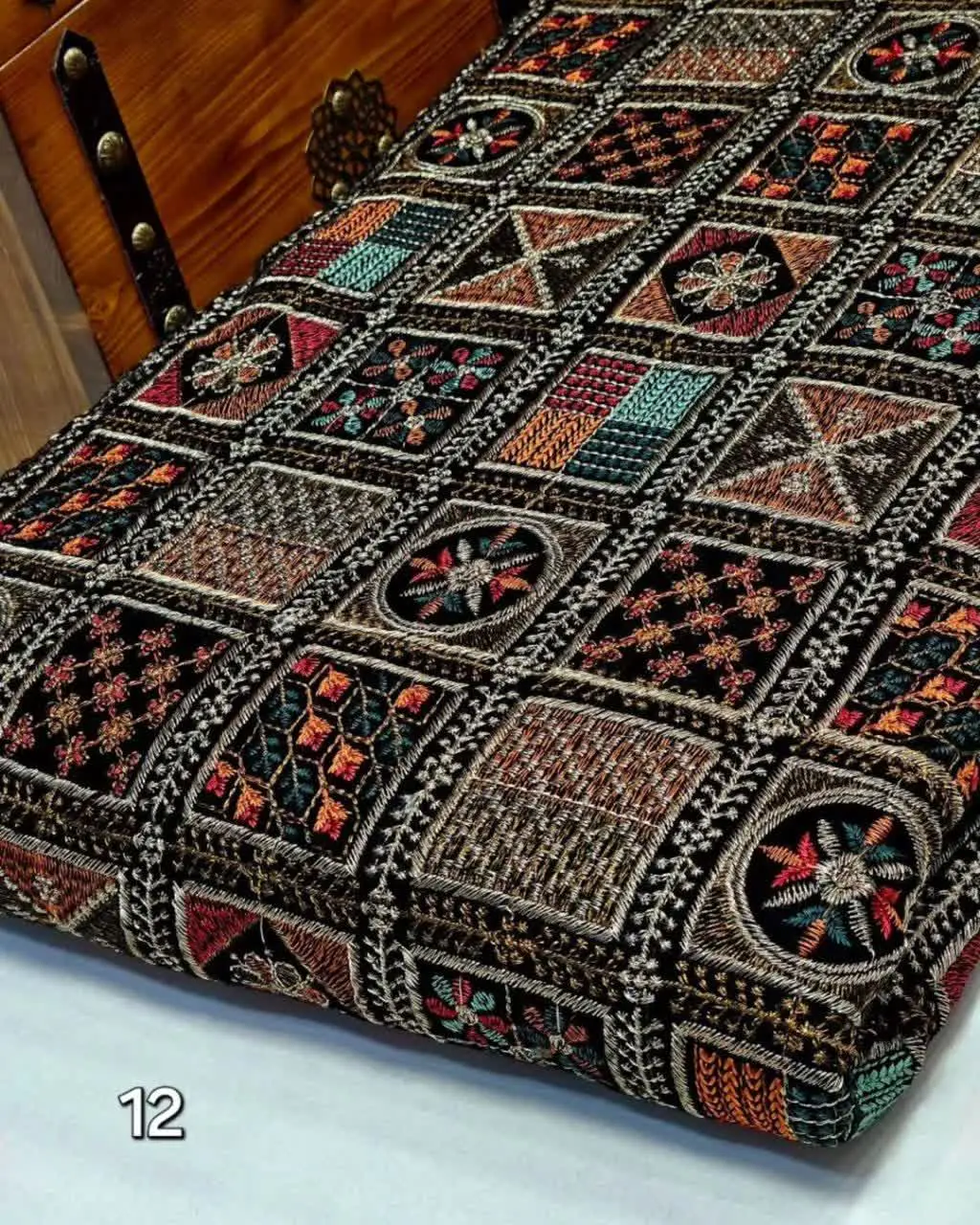 جنس: مخمل سوزندوزی