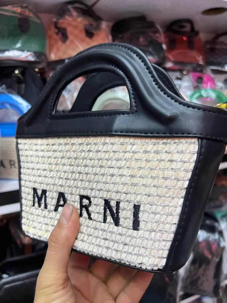 کیف کنفی دسته دار ترند 😉🤩