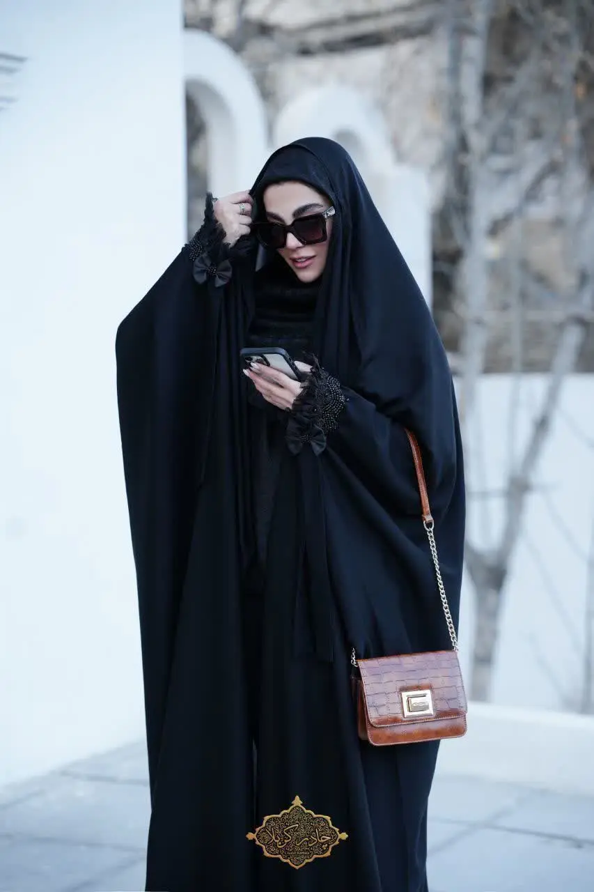 ♦️ مدل: جده عبایی، کیمیا (جواهر دوزی)