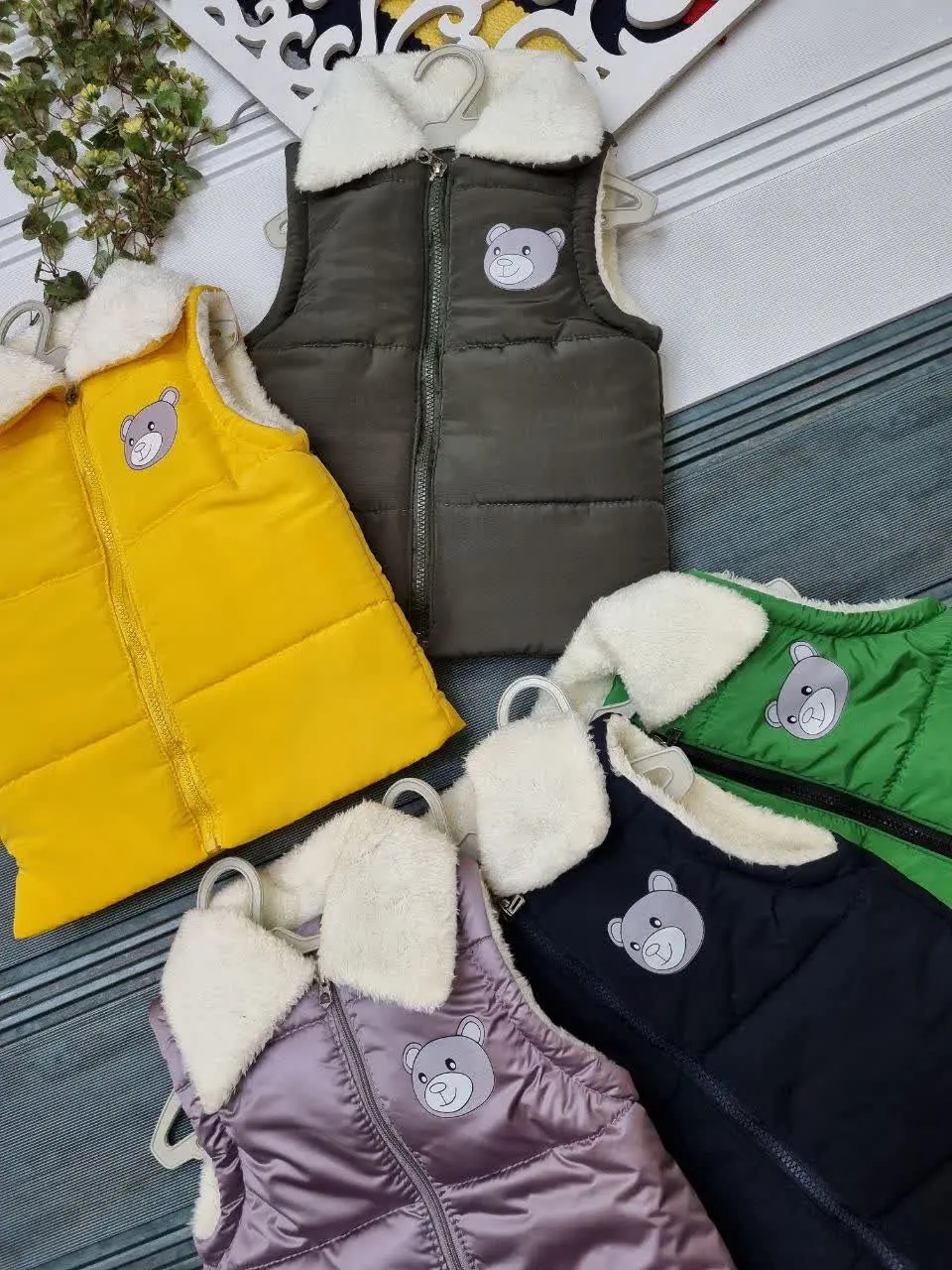 🇮🇷🧥🧶👗👚🎽👕👖👔💎