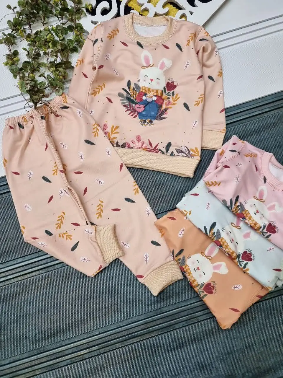 🇮🇷🧥🧶👗👚👔🎽👕👖💎
