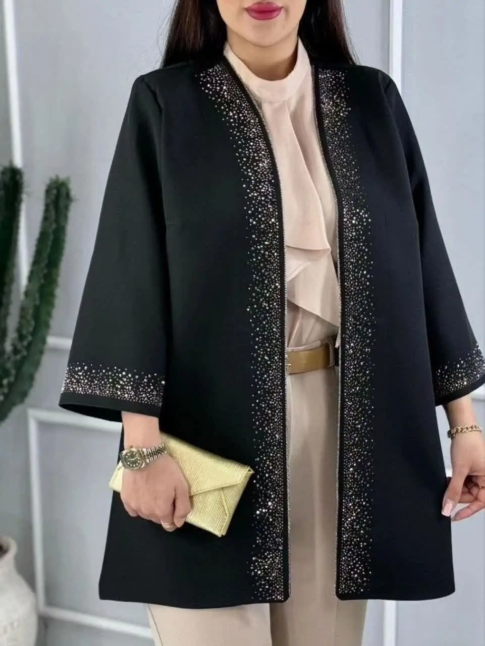 👚نام: مانتوکتی نگینی 😍😍