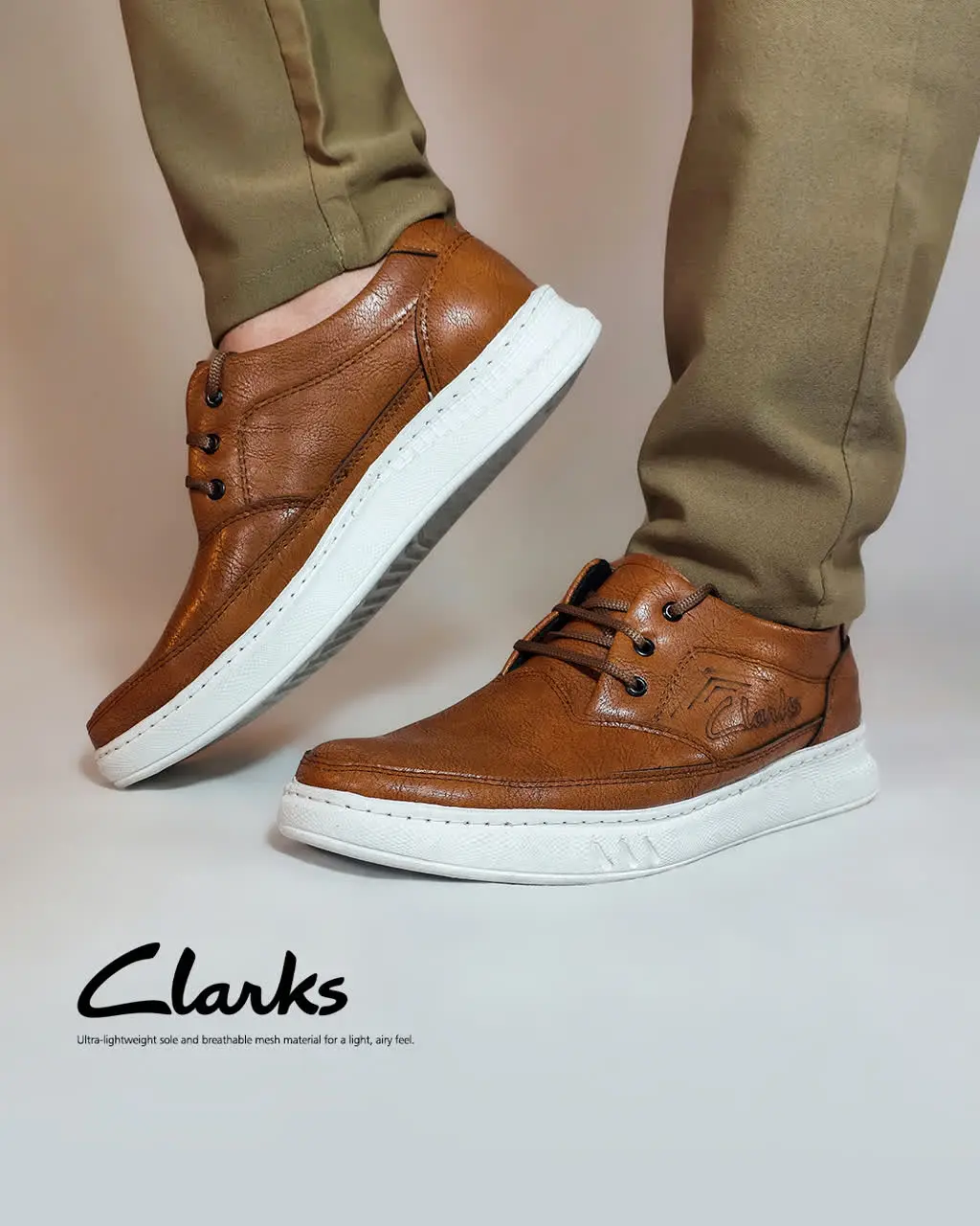 کفش اسپرت مردانه قهوهای سفید Clarks مدل ۱۴۲۰