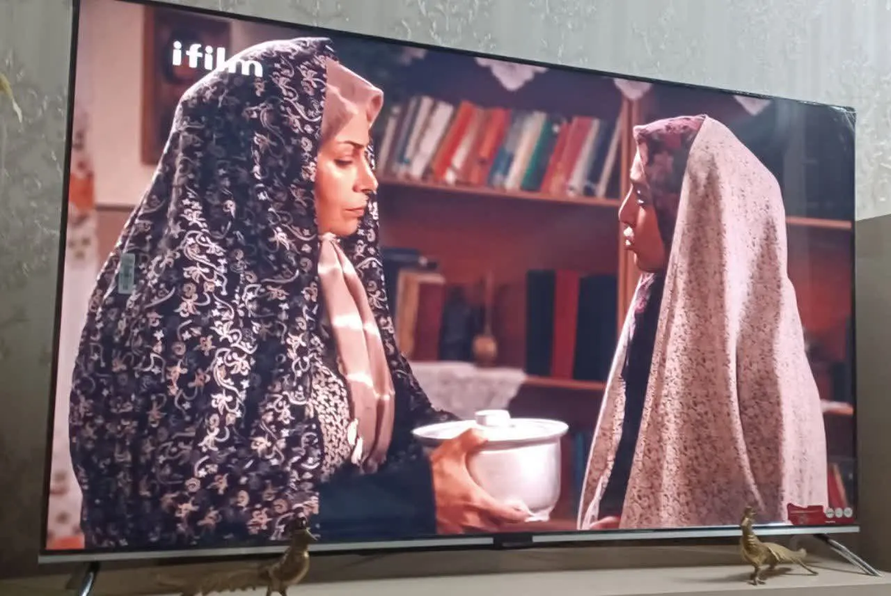 برادر شوهرم ی تلویزیون ۶۵ اینچ گرفته