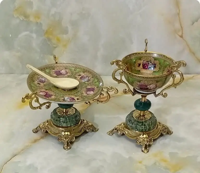 پیاله وپیش دستی پایه سنگی برنزی