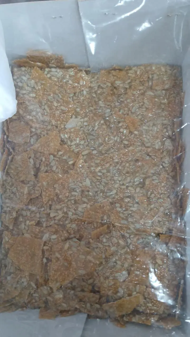 سوهان مغز دار کنجدی