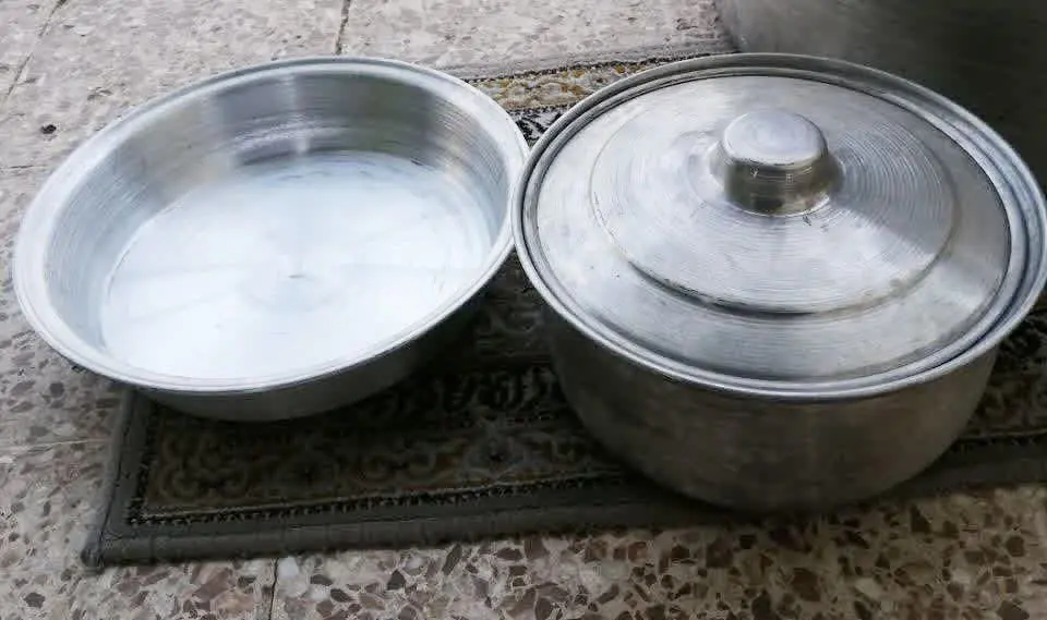 قابلمه و تاوه روحی کاملا نو و استفاده نشده
